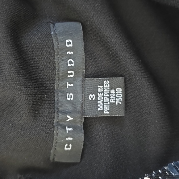 City Studio Black Halter Neck Sleeveless Back Zip Sheath Bead Accents Size 3 - Picture 11 of 11